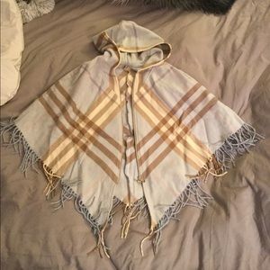 Burberry poncho